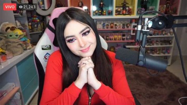 Ari Gameplays OnlyFans: Viral Video Trending Online