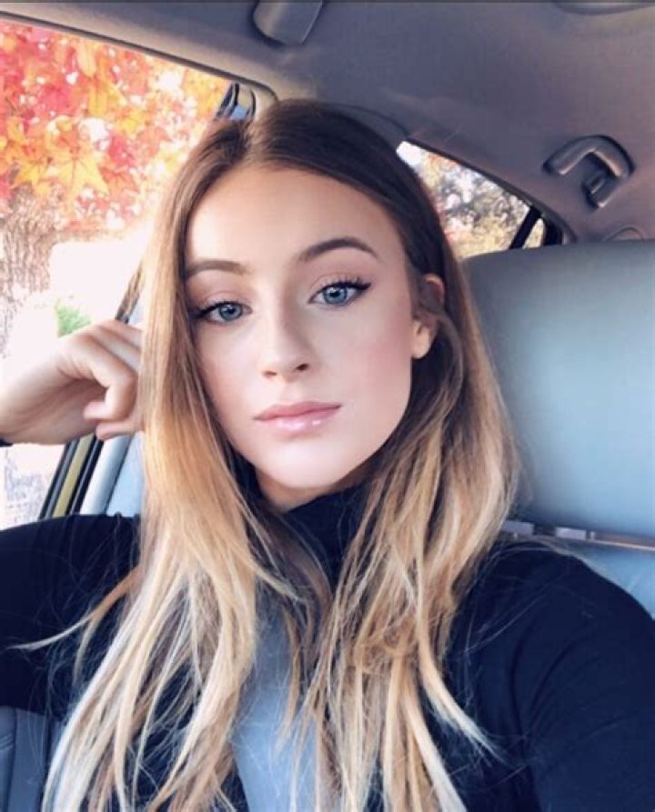 Daisy Keech Wiki, Biography, Age, Height, Info, Details, Boyfriend